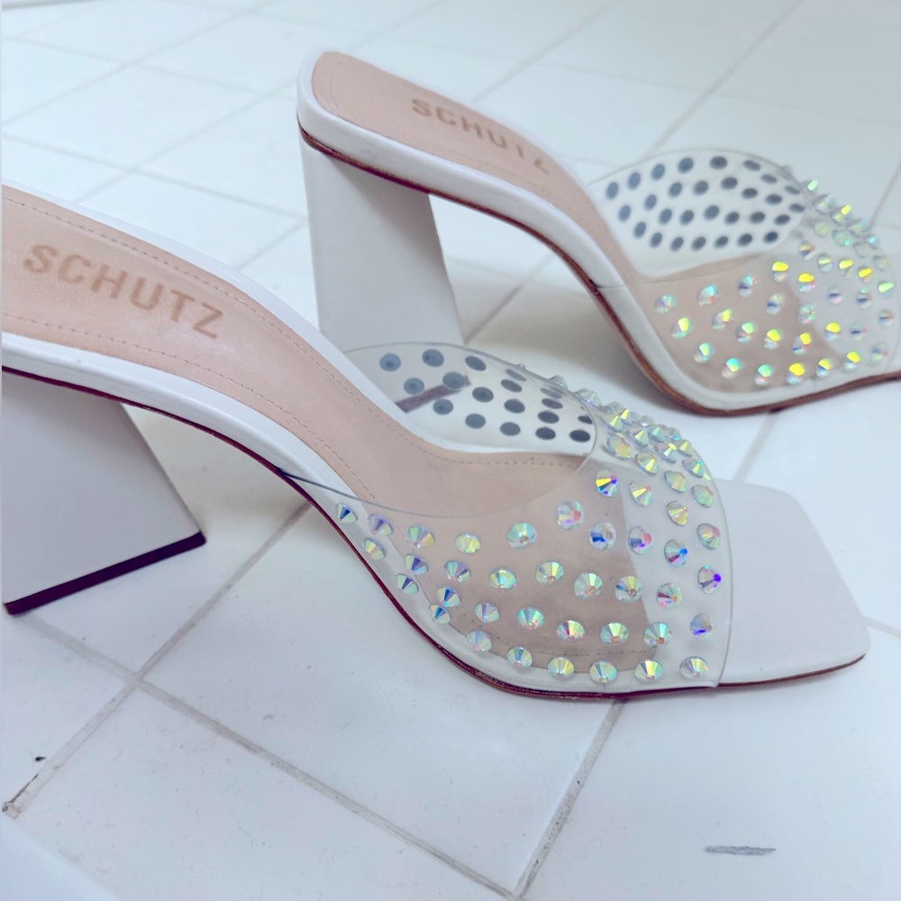 SCHUTZ Size 8.5 clear bling triangle heel